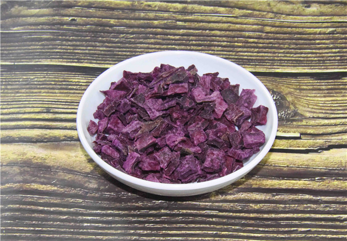 Dried purple sweet potato